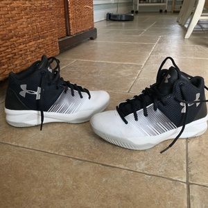Under Armour girls basketball sneakers
